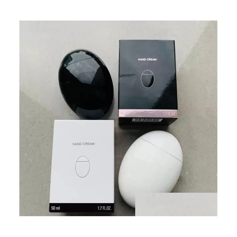 Ferramentas de banho Acessórios Selling Black White Egg Hand Cream 50Ml Skin Care La Creme Main Hands Shop Drop Delivery Health Beauty Body Dhvry