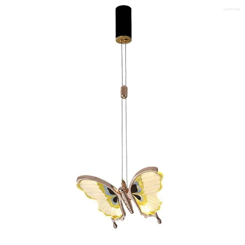 Candelabros de diseño posmoderno, candelabro de mariposa de Metal con personalidad, decoración para el hogar, lámpara colgante para dormitorio, cabecera, accesorio de iluminación Led para interiores