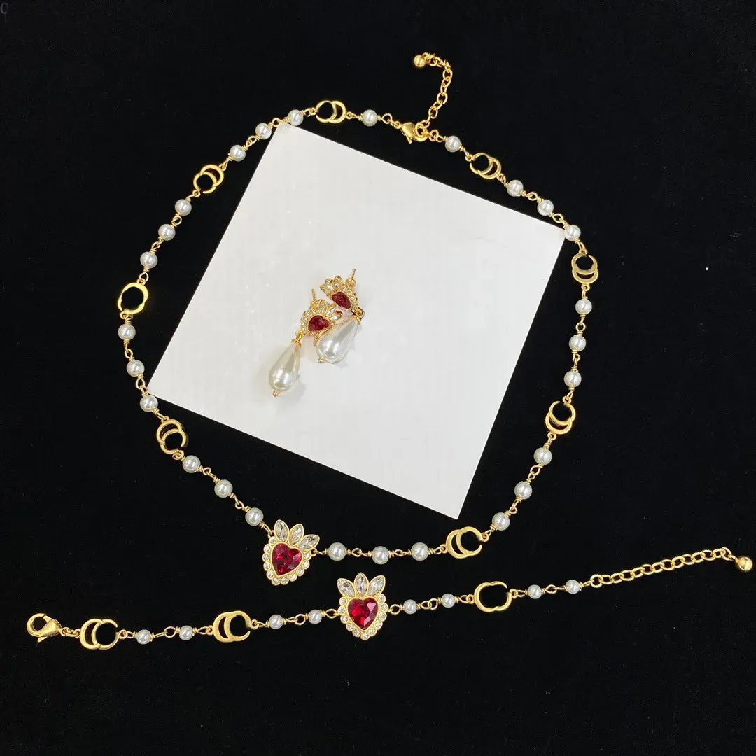 Pearl Armband Fashionörhängen smycken armband halsband smycken bröllop set