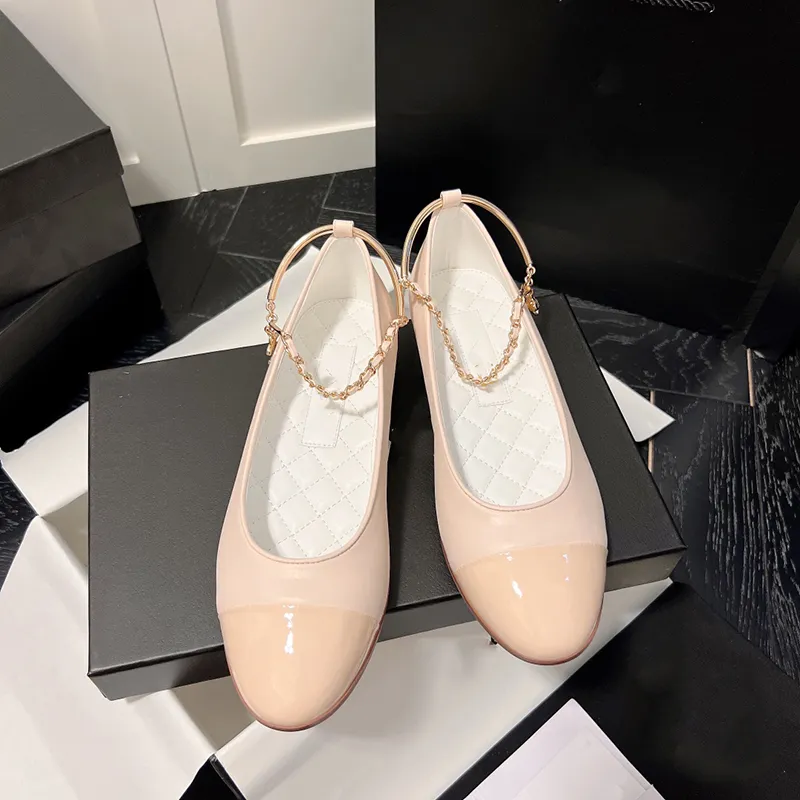 Chaussures de créateurs Paris marque Designer noir Ballet plat femmes printemps matelassé en cuir robe de ballet de luxe