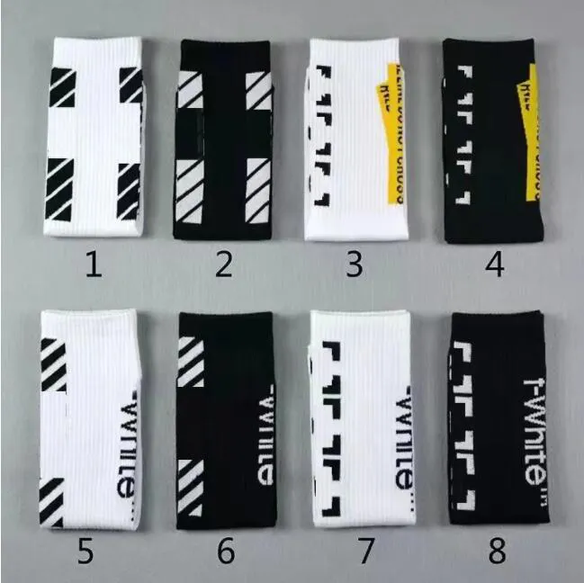 Fashion Designer Streetwear Socks Women Men High Quality Cotton All-match Arrow XXX Printing Breathable Black White Mixing Football Basketball Sports Socks