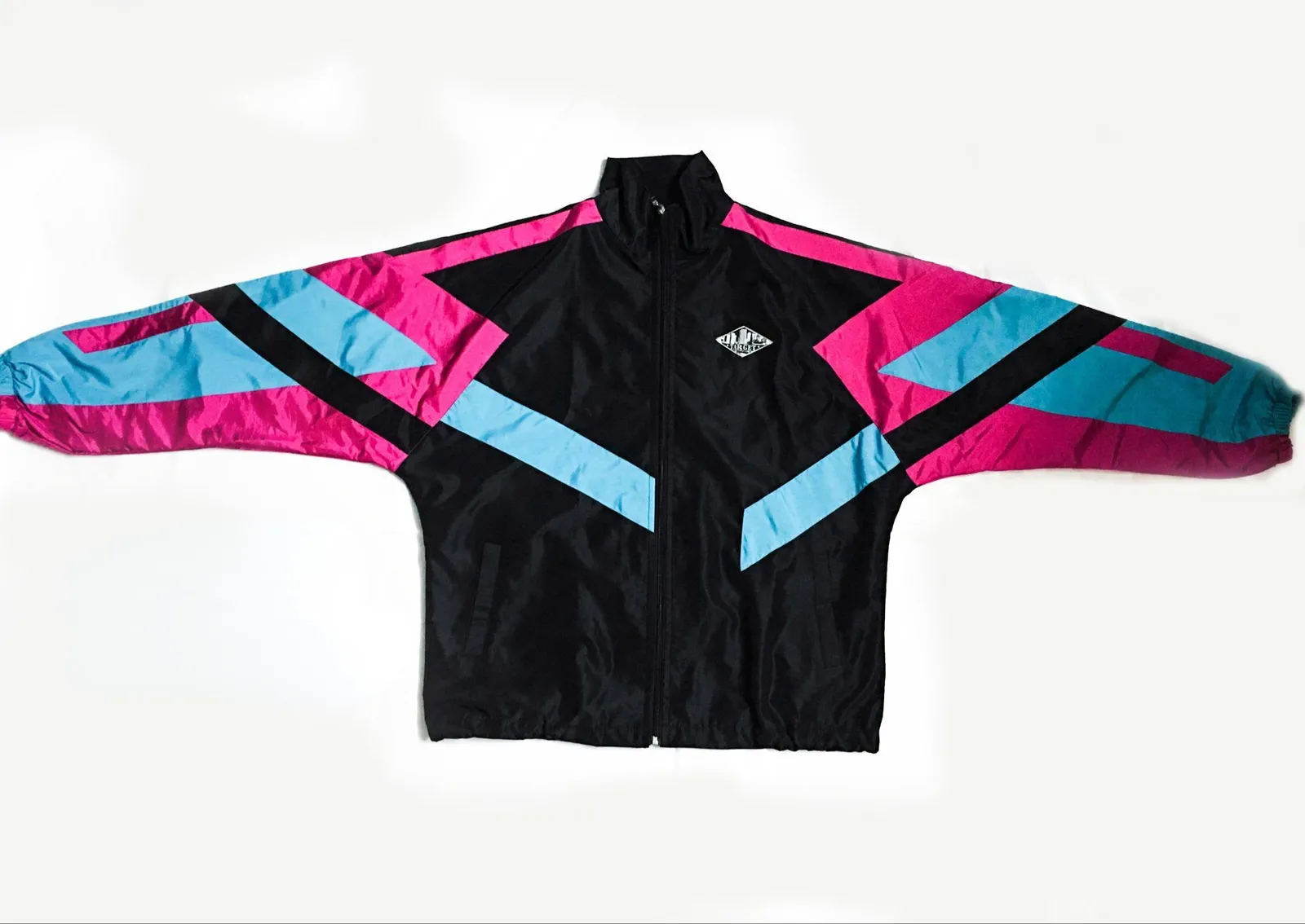 DHgate.com:Mens Patchwork Windbreaker: Oversized Zip-Up Y2K DHgate.com:Mens Patchwork Windbreaker: Oversized Zip-Up Y2K