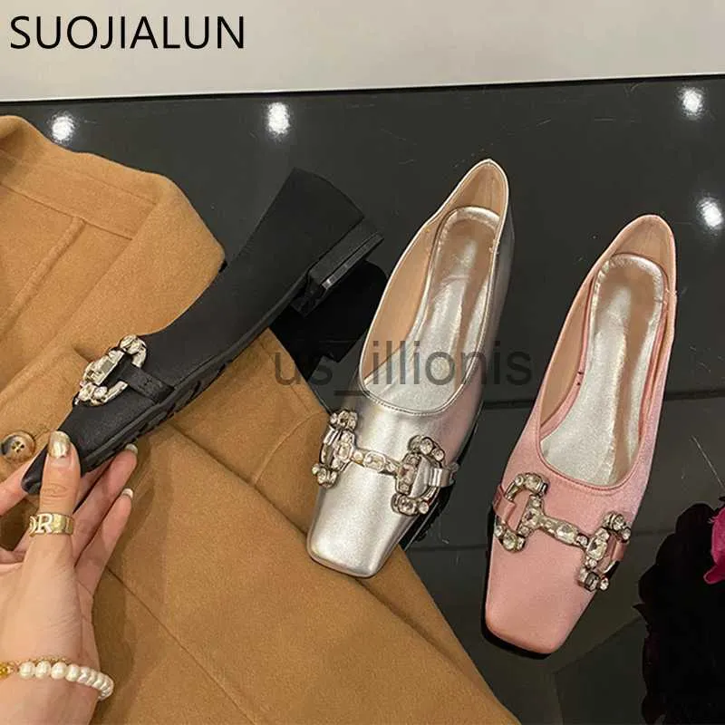 Отсуть обувь Suojialun 2022 Новая марка Женщины Женщины Flat Ballet Shoes Fashion Crystal Упомянутые пальцы на мелкие балерины.