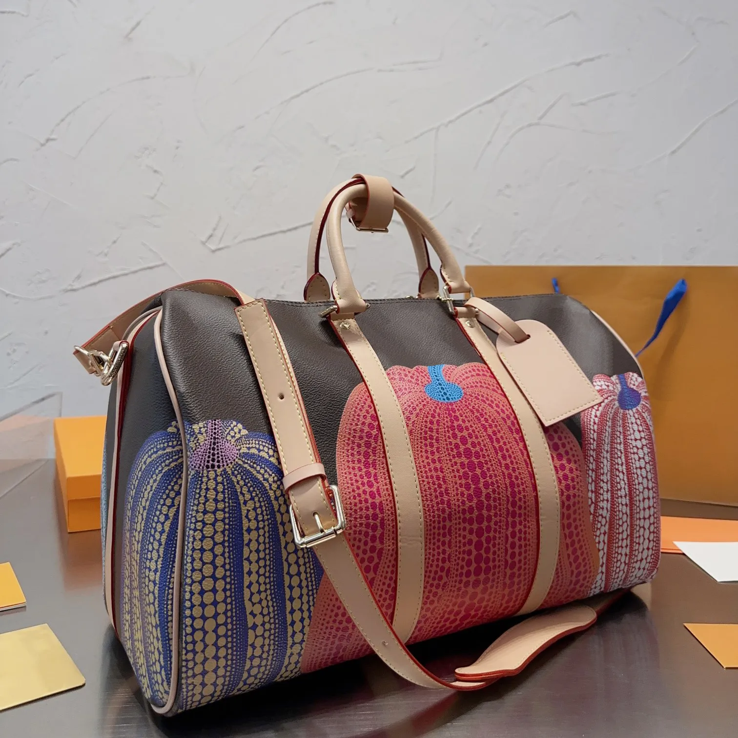 Designer Duffel Bag Large Capacity Travel Duffle Bag, Fashionable