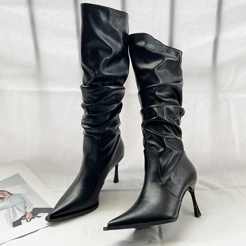 Boots plissées femme new arrivals