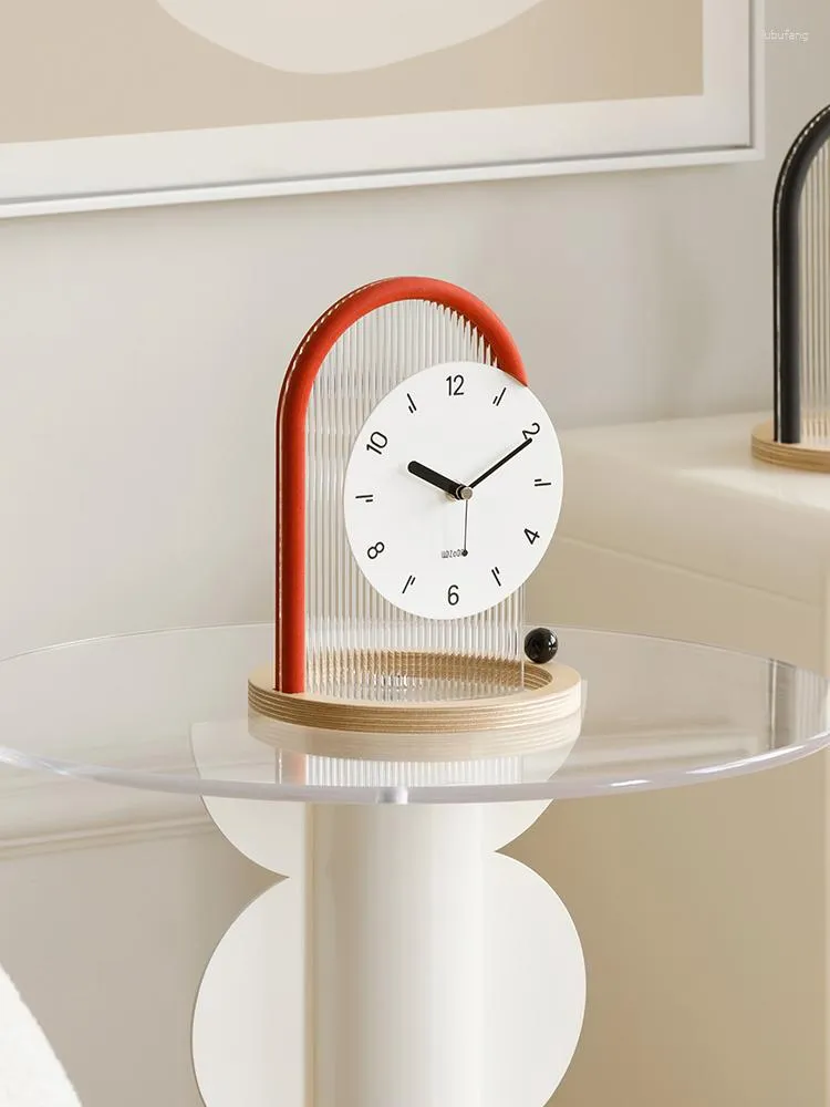 Orologi da tavolo Moda Orologio da scrivania Reloj De Mesa Decorazione della casa Ornamento per camera da letto Saat Hor Meccanismo al quarzo silenzioso Alimentato a batteria Klok