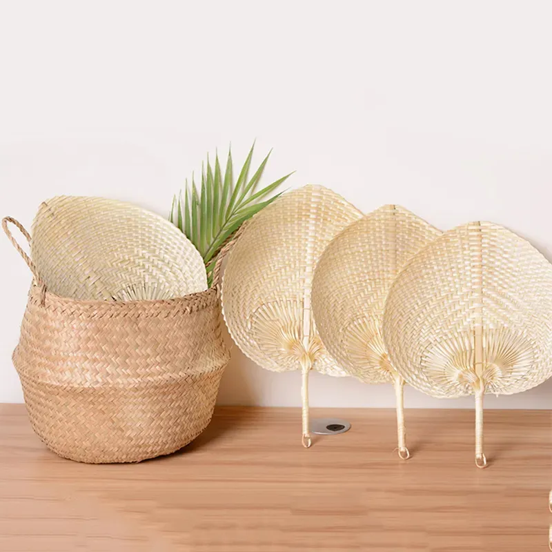 Hand Woven Straw Peach Shape Bamboo Fans Party Favor Baby Environmental Protection Mosquito Repellent Fan For Summer
