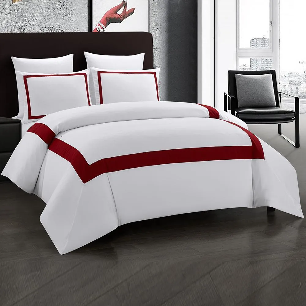 Conjuntos de cama 45Conjunto de cama de casal vermelha Conjuntos de edredom com costura de luxo Linho geométrico BE47001 230727