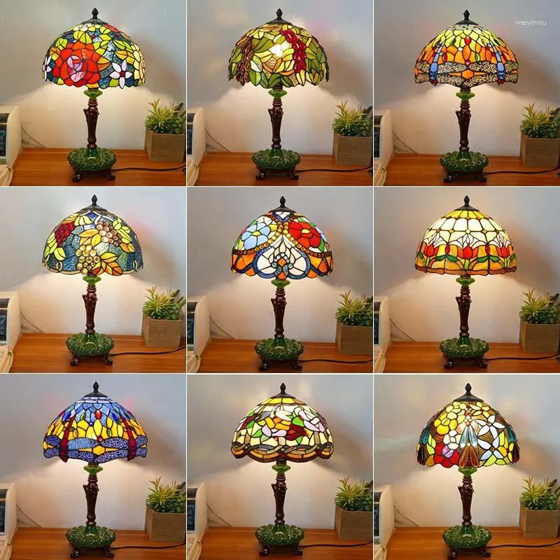 Lampade da tavolo Mosaico turco Resina per camera da letto Comodino Soggiorno Decor Lampada da scrivania Tiffany Stained Glass Night Stand Light Fixture