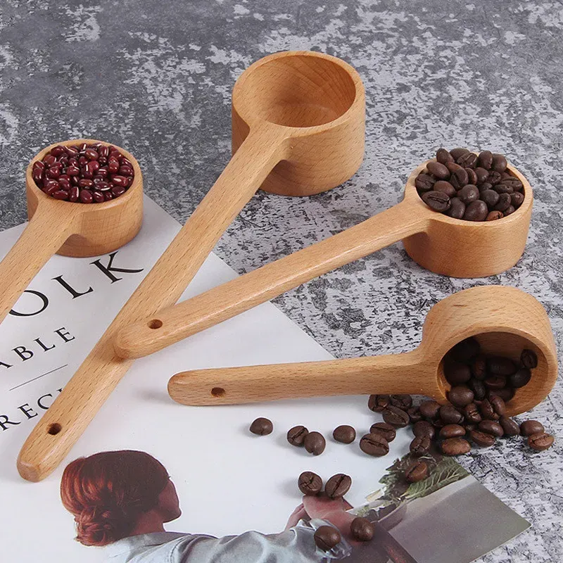 Long Handle Wooden Measuring Spoon Wooden Coffee Spoon Kitchen Soup Spoons Home Kitchen Measuring Tools LX4179