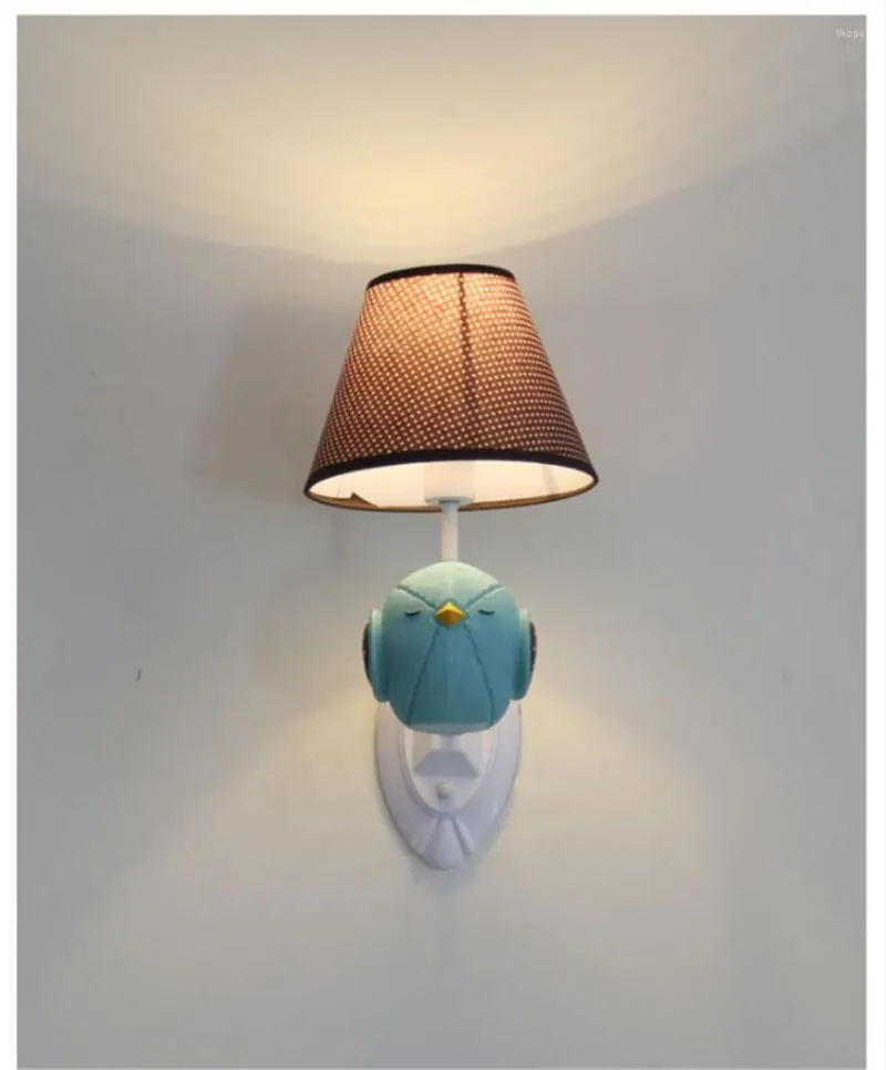 벽 램프 북유럽 수지 새 어린이 램프 현대 미니멀리스트 소년 소녀 침실 조명 휴대품 의류 의류 상점 복도 조명