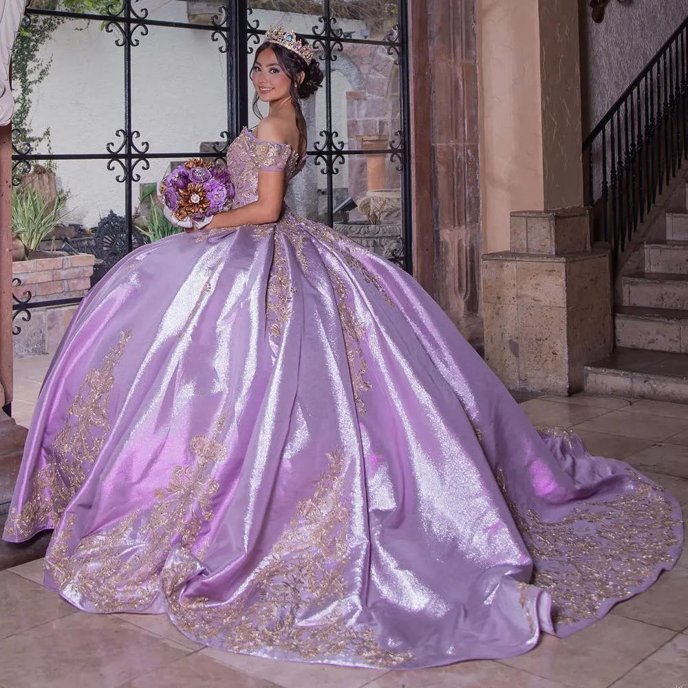 Vestidos de aniversario 15 anos sales