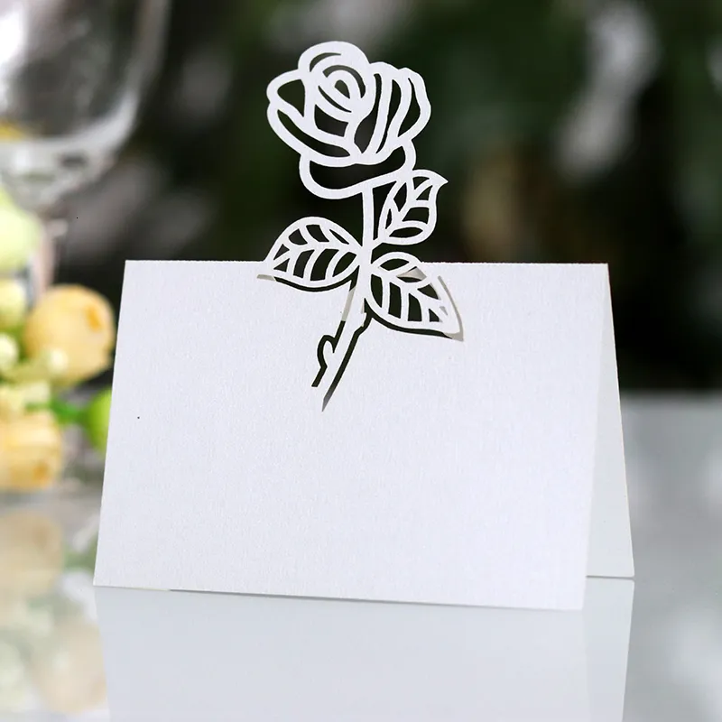 Andere Event -Party liefert 100 PCs/Set Rose Flower Hollow Muster Place Card Hochzeit Dekorationstisch Nummern Name Faltkarte Geburtstagsfeier DIY Supplies 230728