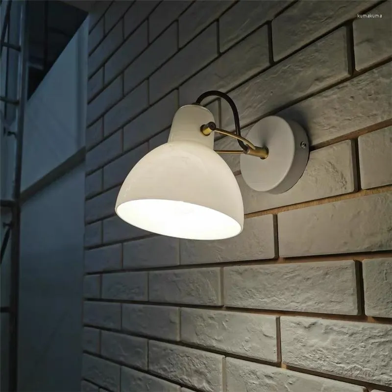 Lampa ścienna prosta sypialnia nowoczesna nordycka projektant El Project Light Creative Rotatable Outdoor