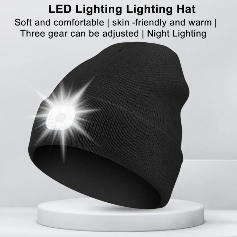 Beretler Eller serbest LED şapka Kış Sıcak Şarj Edilebilir Su geçirmez Yüksek Parlaklık Aydınlatma Kamp Gece Jogging