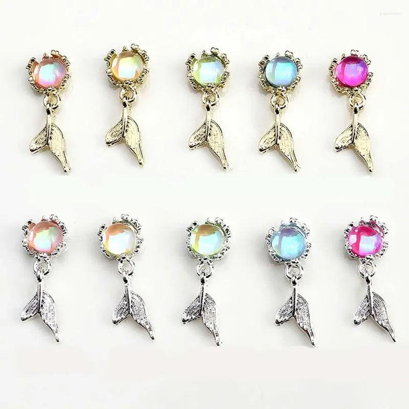 Nail Art Decoraties 10Pcs Fishtail Hanger Bedels 3D Legering Sparkle Candy Kleur Gems Steentjes Voor Luxe Druk Op