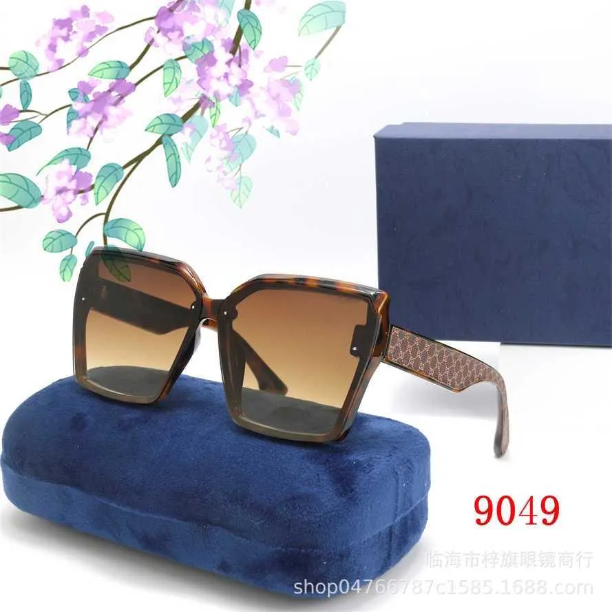 52% OFF Vente en gros de nouveau grand cadre pour hommes et femmes lunettes de soleil à la mode polyvalentes Internet rouge lunettes de soleil 9049