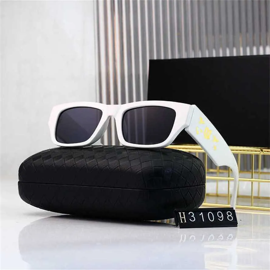 50% OFF Wholesale of New Sunglasses sunglasses square screen red street photography fashionable women and men's glasses straight