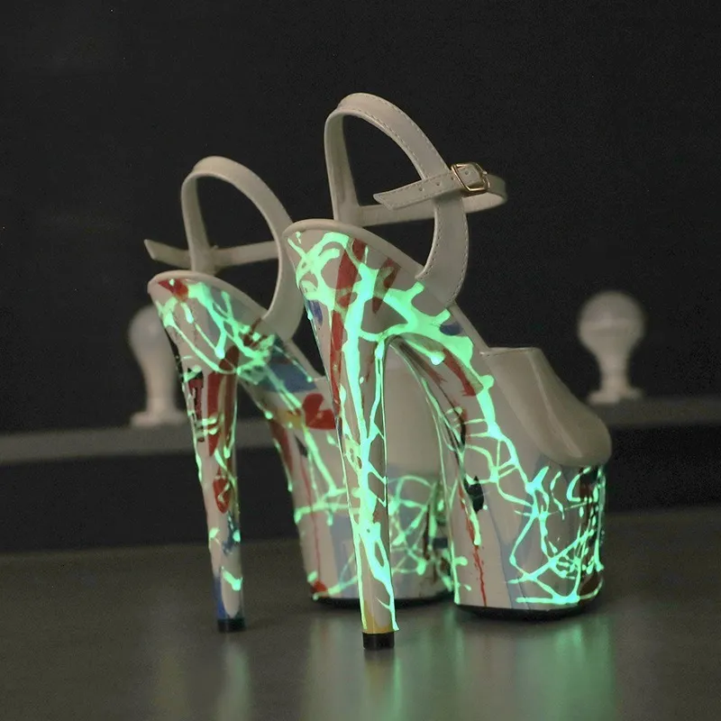 Klänningskor patentläder stilett hög hälplattform sandaler super pumpar fluorescens punk pol dance sko kvinnor45 230729