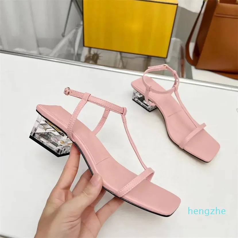 Talon épais moyen sandales à bande étroite talons blocs épais bride à la cheville talon en cristal chaussures de soirée pour femmes concepteurs talons hauts