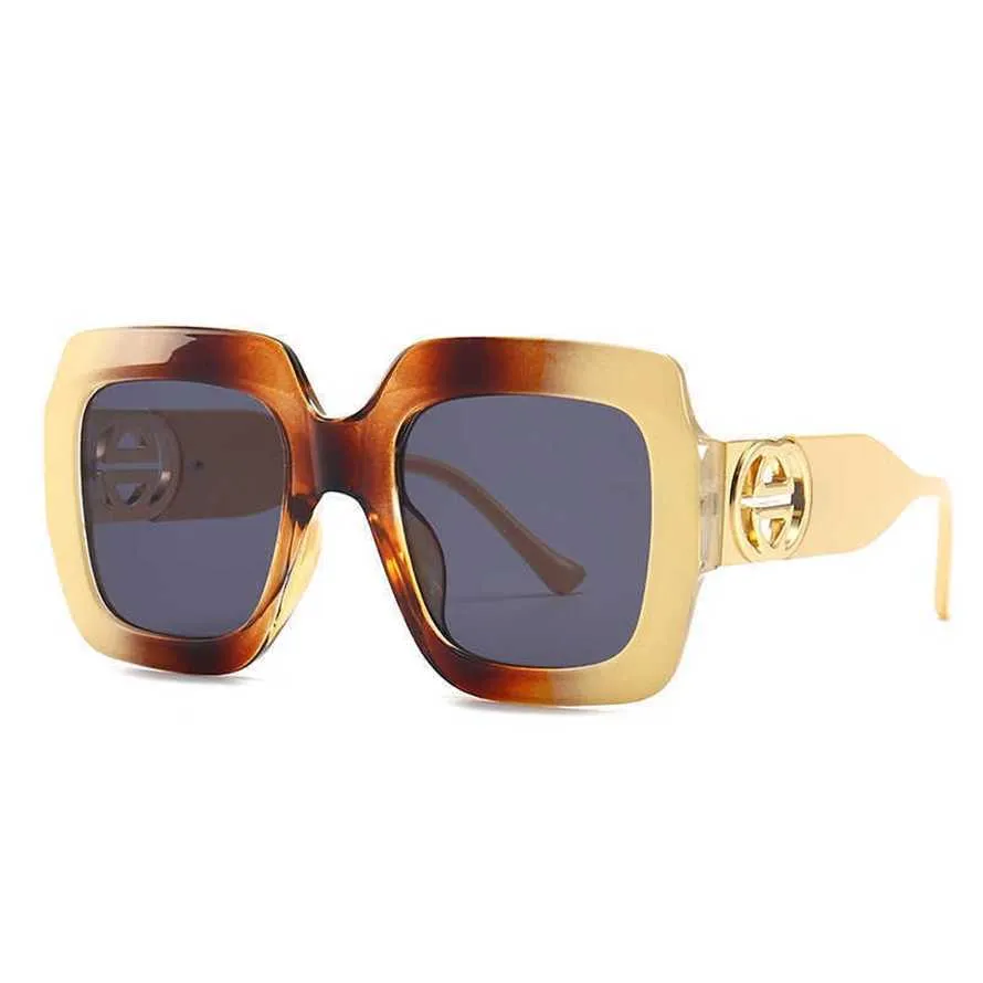 56% di sconto sull'ingrosso di Square per gli occhiali da sole di lusso alla moda di strada di strada GG1022S
