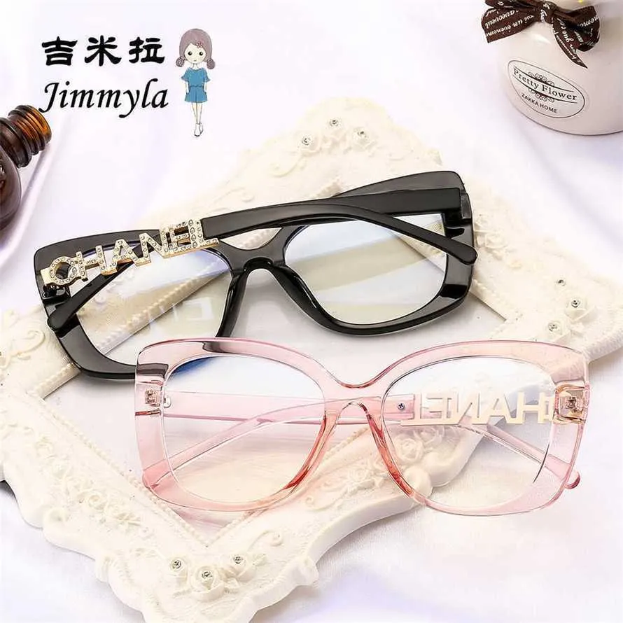 56% di sconto all'ingrosso degli occhiali da sole Nuova rete Specchio piatto femminile rosso Xiaoxiang Luxury Diamond Frame Ins Anti Blue Light Glasses 2188