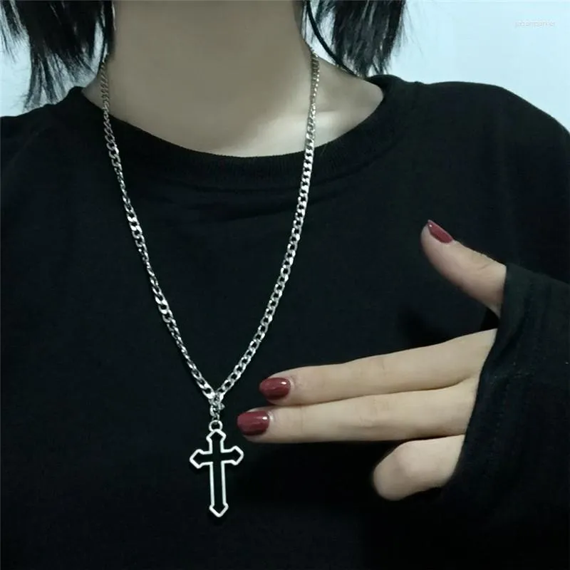 Choker Vintage Gothic Hollow Cross Pendant Necklace Silver Color Cool Street Style For Men Women Gift Wholesale Neck Jewelry