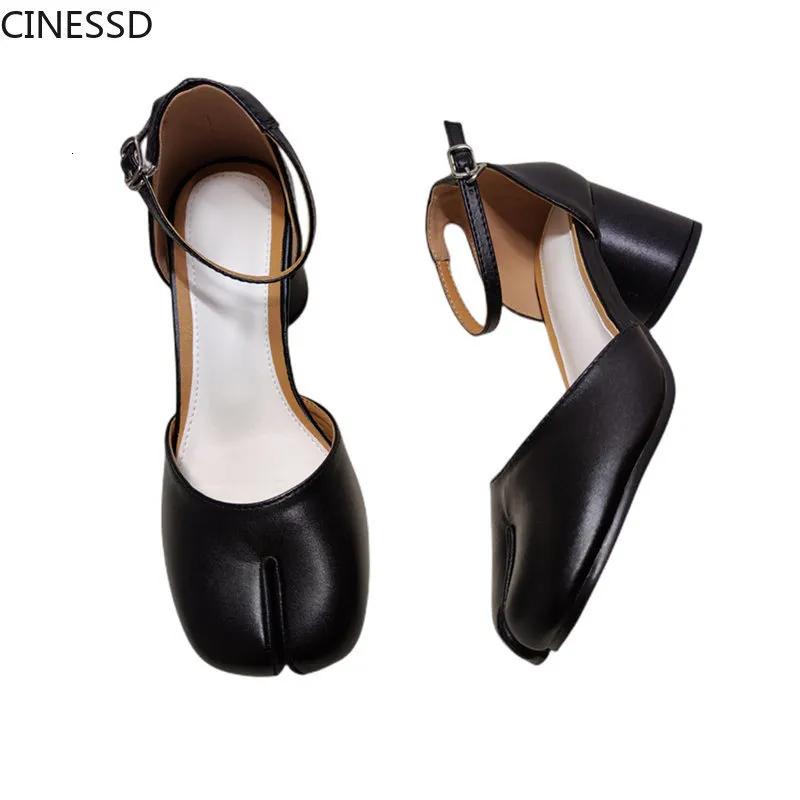 اللباس أحذية النساء تقسيم إصبع القدم نينجا تاباي مضخات امرأة 6 سم/3.5 سم كعب ماري جينس جولة عالية الكعب حذاء حزام حزام ضحلة الأحذية 230729