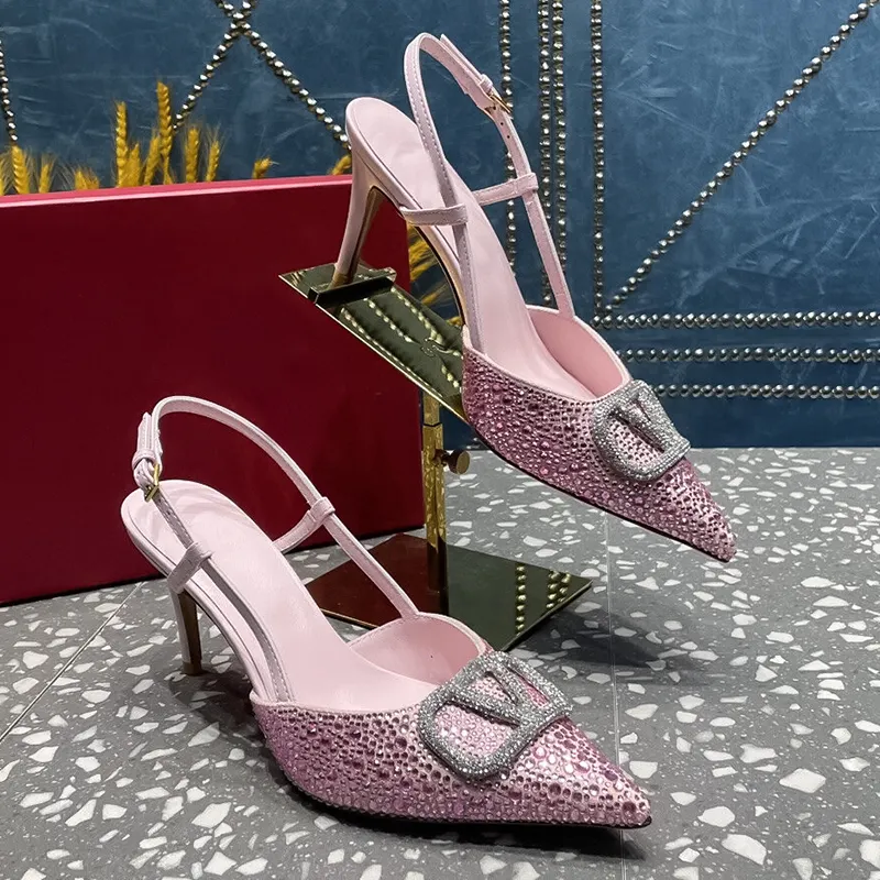 Elmas-rhinester tokası ile dolu mizaç tek satırlı kadın yüksek topuklu lüks tasarımcı deri stilettos yeni moda banliyö parti ayakkabıları 8cm boyutları 35-43 +kutu