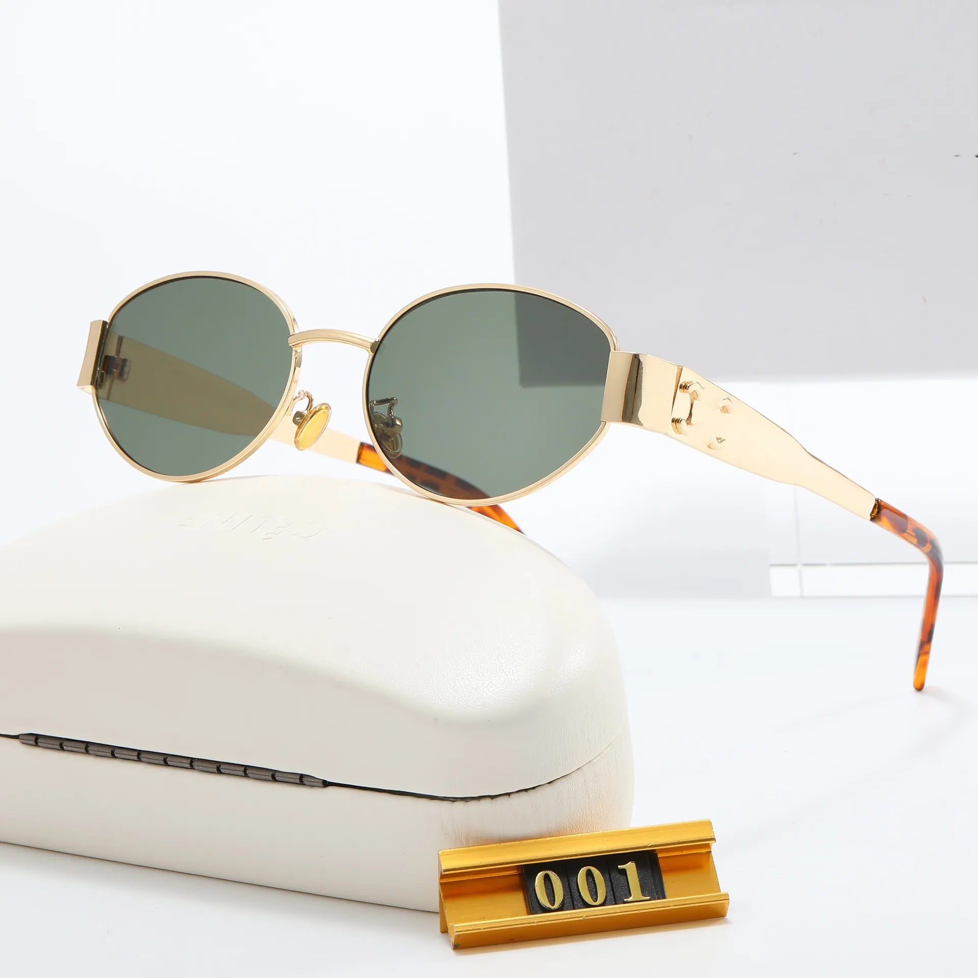 Luksusowe projektanty okularów przeciwsłonecznych dla mody damskie szklanki mężczyzn w samą okulary przeciwsłoneczne jak Lisa Triomphe Beach Street Zdjęcie małe sunnier