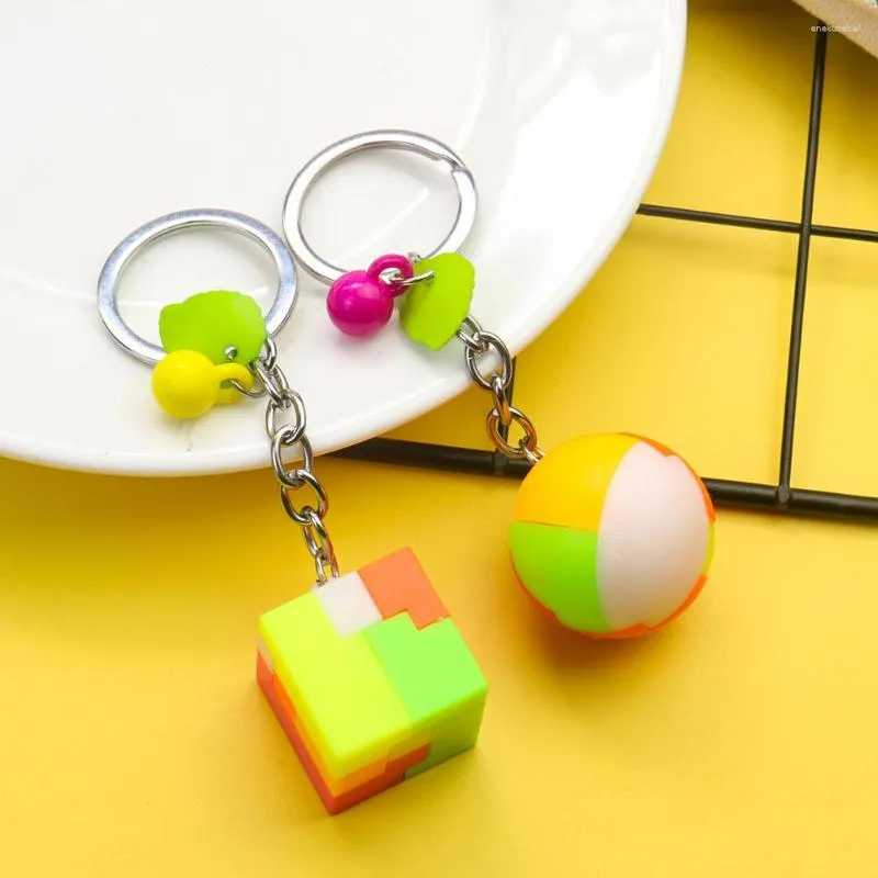 Schlüsselanhänger Spaß Kinder Kinder Quadrat Würfel Roung Ball Blöcke Mini Schlüsselanhänger Montage Puzzle Training Lernspielzeug Geschenk Großhandel