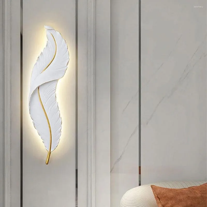 Lámpara de pared moderna nórdica decorativa de lujo dormitorio LED apliques de plumas mesita de noche sala de estar iluminación Simple