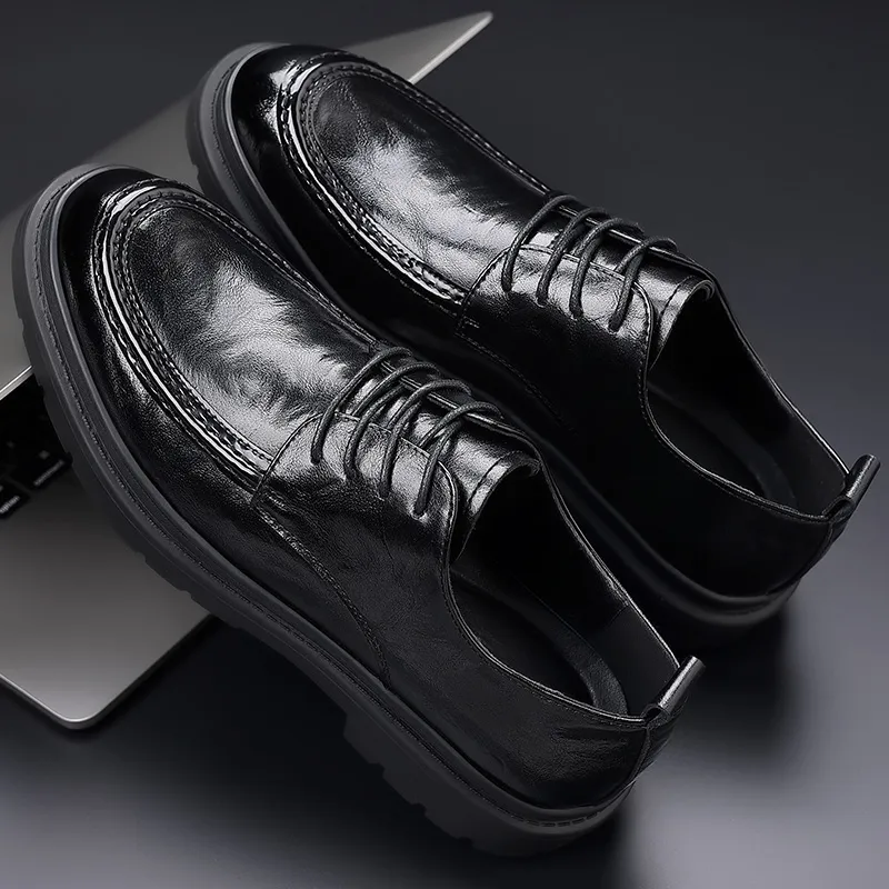 Nefes Alabilir Deri Yaz İş Erkekler 2023 Deri All-Mwatch Kalın-Solda Yeni Ayakkabılar Resmi Giyim Üst düzey Sıradan Ayakkabılar