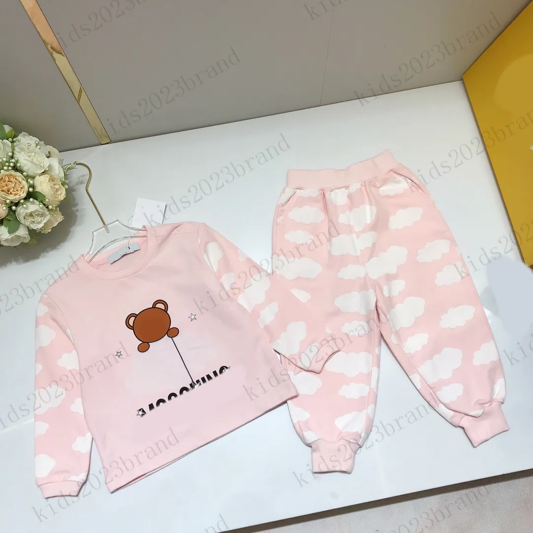 Conjuntos de tacksuits para niñas, conjuntos deportivos de marca para niños, jersey rosa de diseñador para niños, traje de oso de cuello redondo, conjuntos de ropa de otoño de algodón, ropa de invierno nueva 2023fw