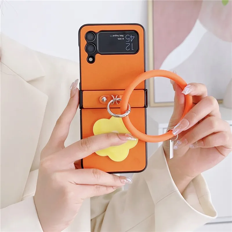 Роскошная цветочная принципа Vogue Phone Case для Samsung Galaxy Flip3 Flip3 Flip4 5g Прочный браслет браслет кожаная раковина Shell Shell с защитой шарнира