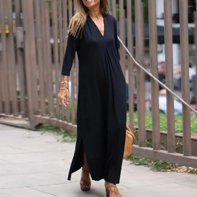 wedding dress layers with Multi Layer A Line Skirt and Lace Top boohoo Women's Floral Chiffon all black dresses In profile Size:US 18Plus  / UK 22 / EU 48