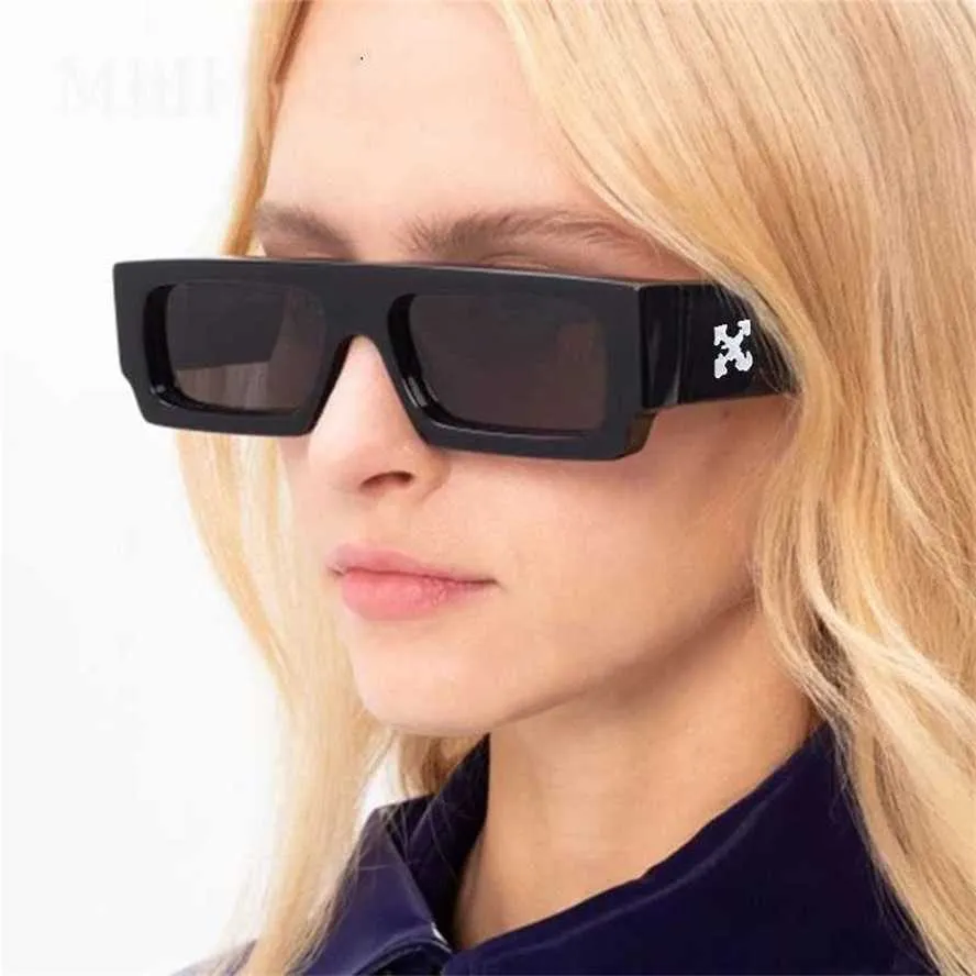 50% Rabatt auf Großhandel des kleinen Rahmens Schneeflocken Punk Hip Hop Individuelle Modequadrat -Sonnenbrille