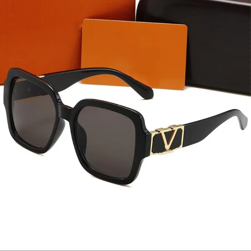 2024 Com caixa de explosão de luxo de alta qualidade moda óculos de sol redondos marca homens e mulheres 8866 óculos de sol marca moda clássico UV400 também óculos