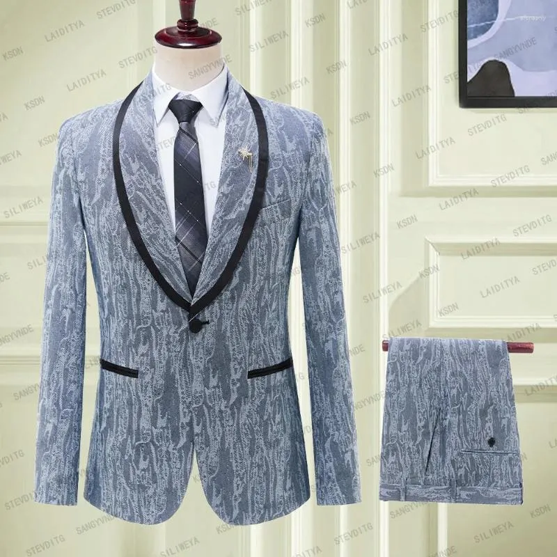 Costumes pour hommes 2023 Light Denim Blue Jacquard Pattern Wedding Gentlemen Tuxedo Peaked Lapel 2 Piece Jacket Slim Pant