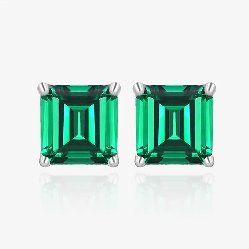 Ny Emerald Square Zircon S925 Sterling Silverörhängen Kvinna Enkel avancerad känsla Europeiska och amerikanska smycken grossist