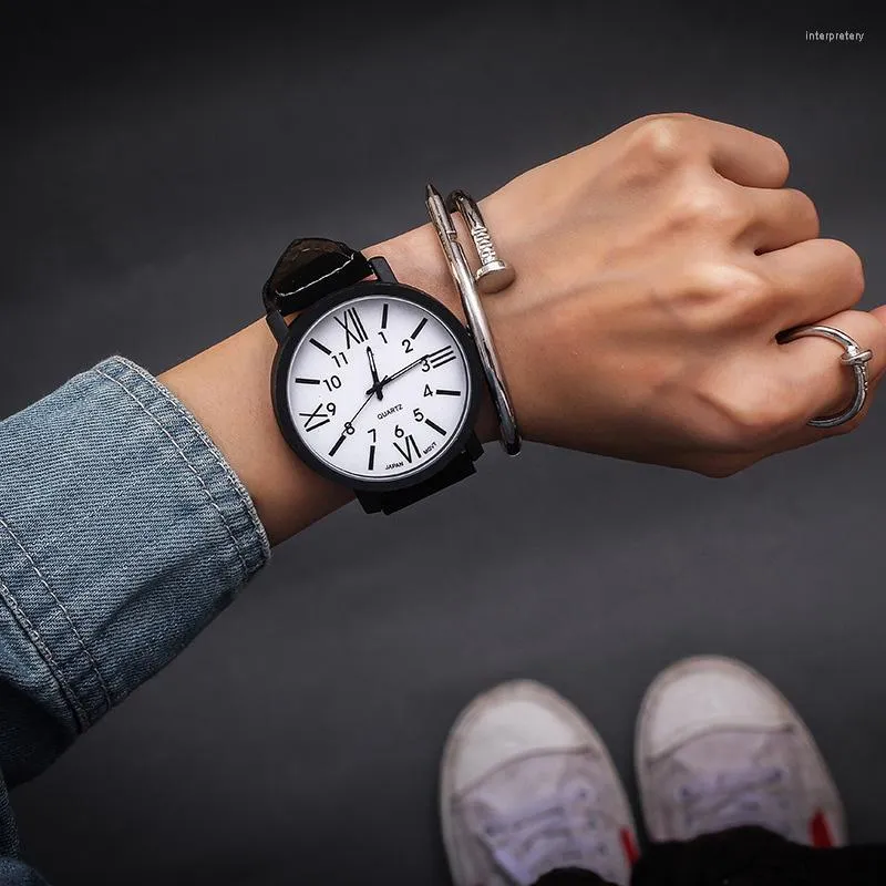 Relógios de pulso 1pc Romântico Relógio de Mostrador Grande Pulseira de Couro Moda Bonito Relógio de Pulso Feminino Relógio de Quartzo Relógios Presentes