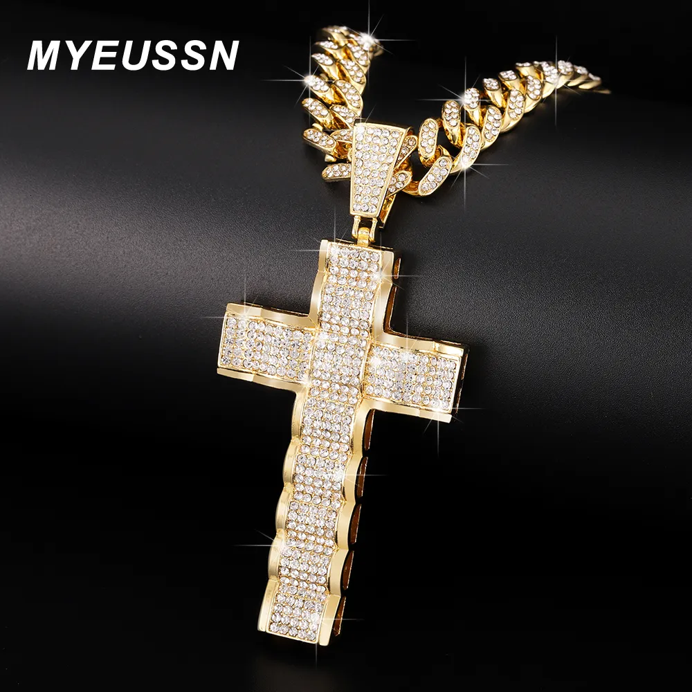 Sautoirs Hommes Femmes Hip Hop Croix Pendentif Collier Avec 13Mm Chaîne Cubaine Glacé Bling Croix Colliers De Mode Bijoux Cadeau 230728