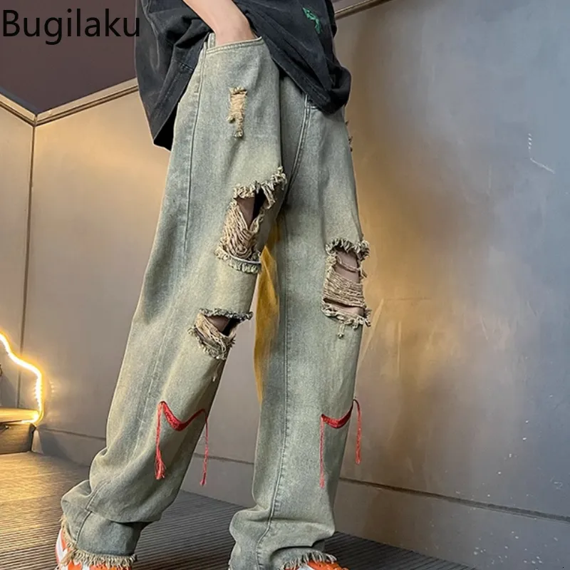 Jeans uomo Bugilaku Hole Design Jeans a vita alta Uomo Streetwear Summer Chic Denim Pantaloni Uomo Moda vintage Pantalones Hombre 230729