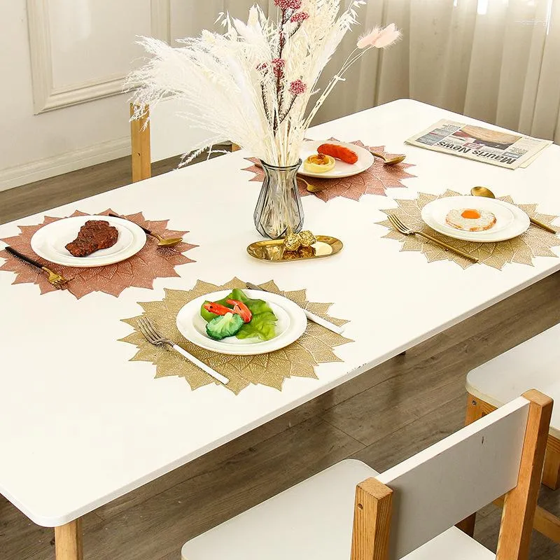 Maty stołowe podkładki puste kwiatowe miejsce na wakacyjny świąteczny ślub dekoracyjny okrągły wystrój