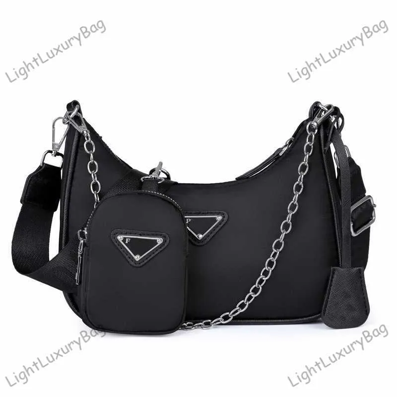 Riedizione del designer di marca tre in uno Borse a tracolla Borsa a tracolla in nylon con catena di moda Borse di lusso da donna Borsa classica per la spesa femminile con portafoglio piccolo 230726