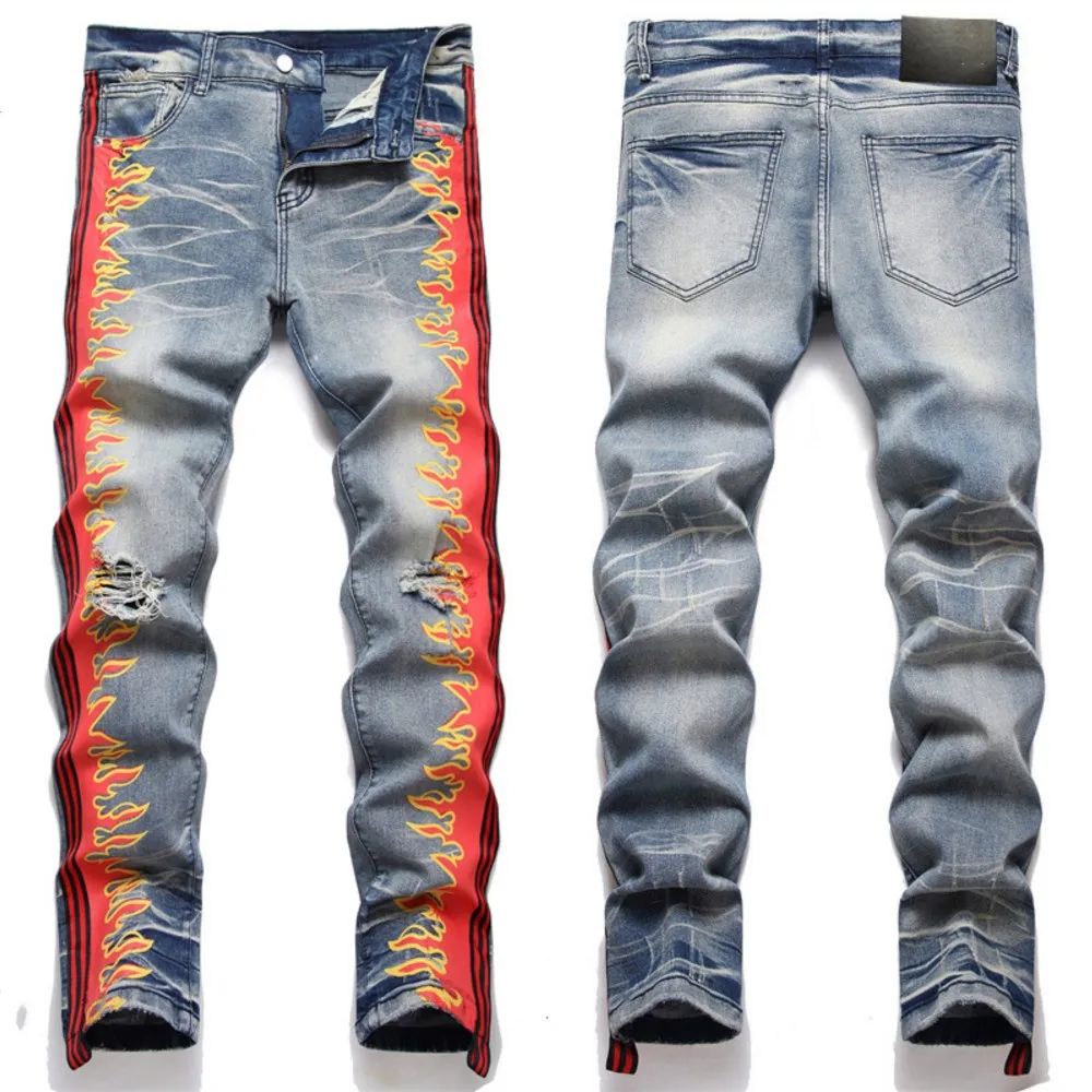 Desinger Abbigliamento Jeans da uomo Viola Versione denim di alta qualità Lungo dritto Regolare Lettera moderna Patch lavoro strappato per dimensione del foro 474