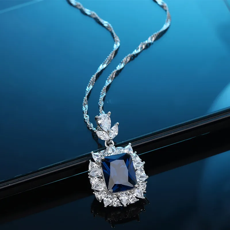 Hot Sales S925 Sterling Silver Radian Cut High Carbon Diamond Delicate Sapphire Pendant Necklace Celebrity Temperament Jewelry