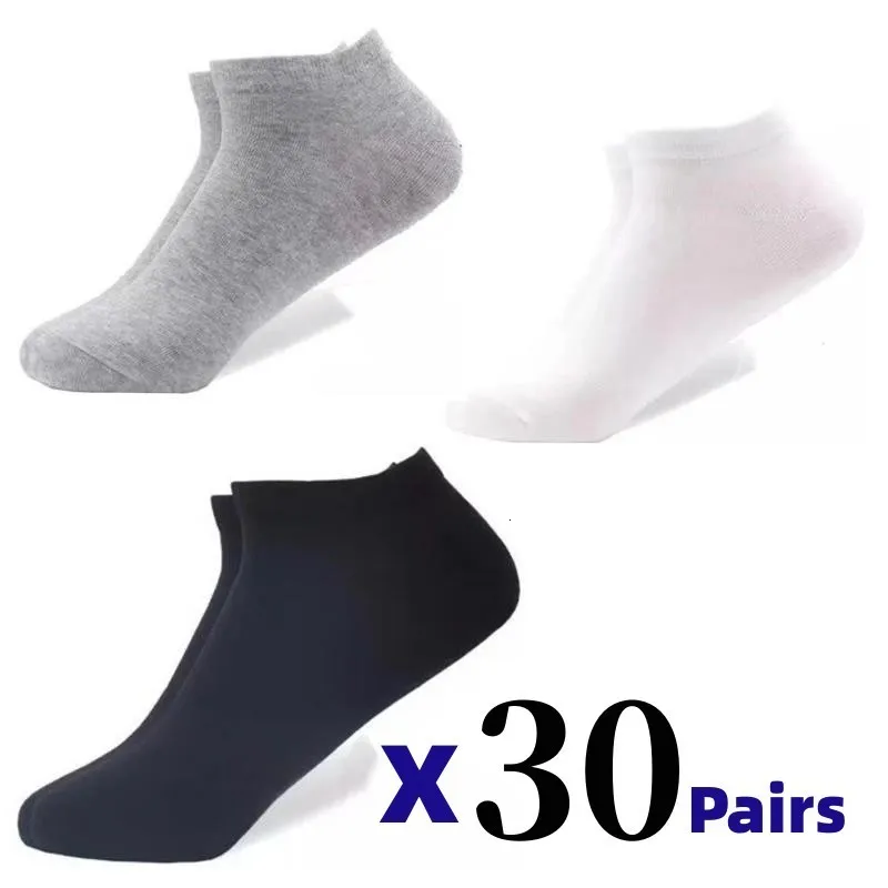 Chaussettes pour hommes 60pcslot30pairs pour hommes chaussettes de commerce respirant chaussettes de bateau noir décontracté couleur solide de la cheville masculine blanc 230729