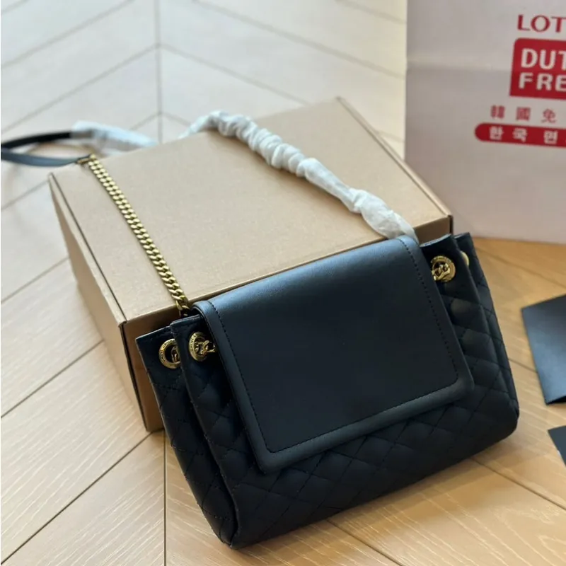 Quilted shoulder bag pedro new arrivals