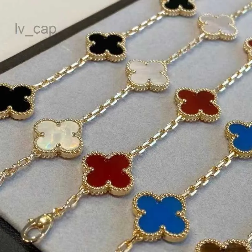 Bijoux de mode Designer vans cleefly Clove Bangle Bracelet de luxe pour hommes Bracelets femmes hommes diamant b 4024